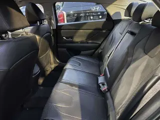 Hyundai ELANTRA 2023 Limited 4dr Sedan