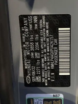Hyundai ELANTRA 2023 Limited 4dr Sedan