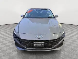 Hyundai ELANTRA 2023 Limited 4dr Sedan