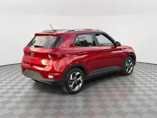 Hyundai VENUE 2023 SEL 4dr Crossover