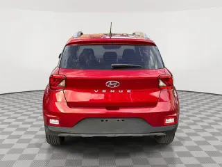 Hyundai VENUE 2023 SEL 4dr Crossover