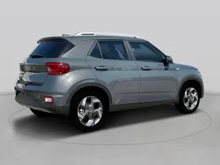 Hyundai VENUE 2025 SEL 4dr Crossover