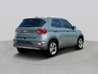 Hyundai VENUE 2025 SEL 4dr Crossover