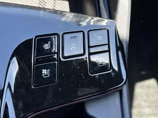 Kia Sportage Plug-In Hybrid 2023 AWD X-Line Prestige 4dr SUV