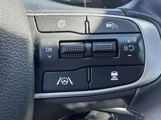 Kia Sportage Plug-In Hybrid 2023 AWD X-Line Prestige 4dr SUV