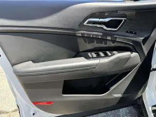 Kia Sportage Plug-In Hybrid 2023 AWD X-Line Prestige 4dr SUV