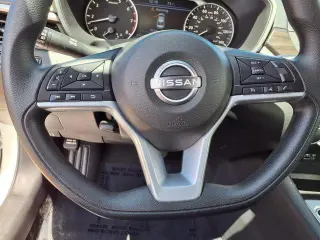 Nissan Altima 2025 2.5 SV 4dr Sedan