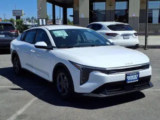 Kia K4 2025 LXS 4dr Sedan