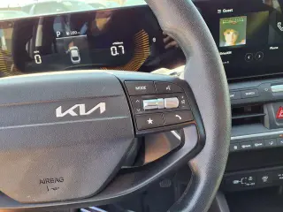 Kia K4 2025 LXS 4dr Sedan