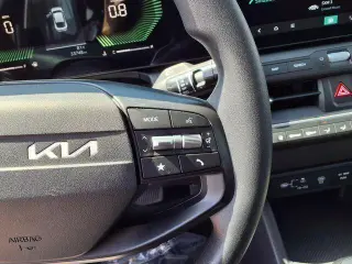Kia K4 2025 LXS 4dr Sedan