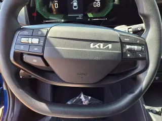 Kia K4 2025 LXS 4dr Sedan