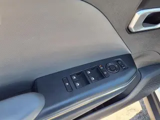 Kia K4 2025 LXS 4dr Sedan