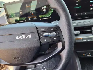 Kia K4 2025 LXS 4dr Sedan