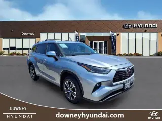 Toyota Highlander 2024 XLE 4dr SUV