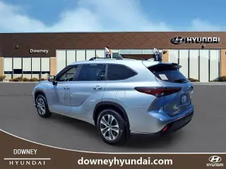 Toyota Highlander 2024 XLE 4dr SUV