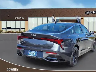 Kia K5 2025 LXS 4dr Sedan