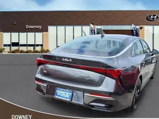 Kia K5 2025 LXS 4dr Sedan