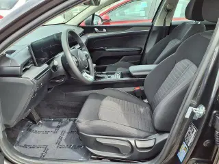 Kia K5 2025 LXS 4dr Sedan