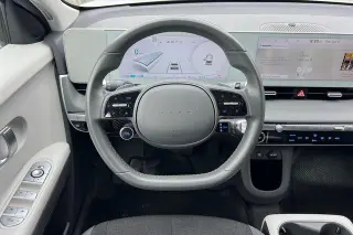 Hyundai IONIQ 5 2023 SE 4dr Crossover