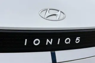 Hyundai IONIQ 5 2023 SE 4dr Crossover