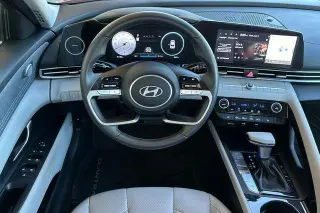 Hyundai ELANTRA 2025 Limited 4dr Sedan