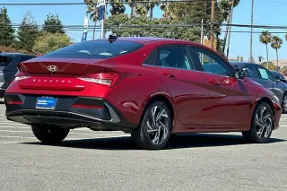 Hyundai ELANTRA 2025 Limited 4dr Sedan