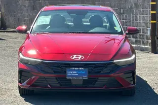 Hyundai ELANTRA 2025 Limited 4dr Sedan