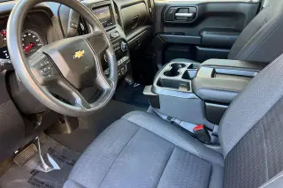 Chevrolet Silverado 1500 2022 4x2 Custom 4dr Crew Cab 5.8 ft. SB