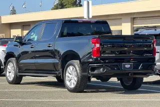Chevrolet Silverado 1500 2022 4x2 Custom 4dr Crew Cab 5.8 ft. SB
