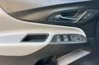 Chevrolet Equinox 2023 4x4 LS 4dr SUV w/1FL