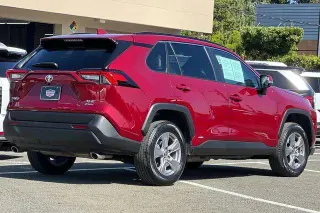 Toyota RAV4 Hybrid 2025 AWD XLE 4dr SUV