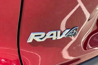 Toyota RAV4 Hybrid 2025 AWD XLE 4dr SUV