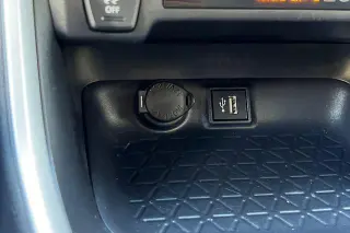Toyota RAV4 Hybrid 2025 AWD XLE 4dr SUV