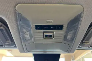 Toyota RAV4 Hybrid 2025 AWD XLE 4dr SUV