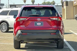 Toyota RAV4 Hybrid 2025 AWD XLE 4dr SUV