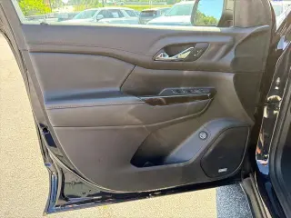GMC Acadia 2021 4x4 AT4 4dr SUV