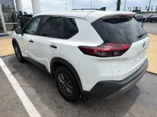 Nissan Rogue 2023 S 4dr Crossover