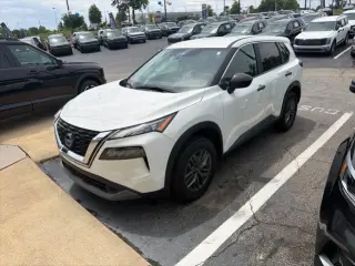 Nissan Rogue 2023 S 4dr Crossover