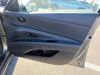 Hyundai ELANTRA Hybrid 2025 SEL Sport 4dr Sedan