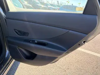 Hyundai ELANTRA Hybrid 2025 SEL Sport 4dr Sedan