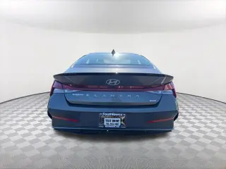 Hyundai ELANTRA Hybrid 2025 SEL Sport 4dr Sedan
