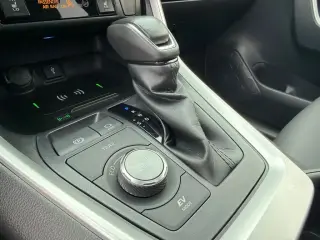 Toyota RAV4 Hybrid 2022 AWD XSE 4dr SUV