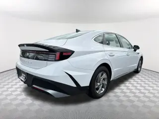 Hyundai SONATA 2025 SE 4dr Sedan
