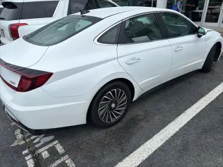 Hyundai SONATA Hybrid 2023 SEL 4dr Sedan