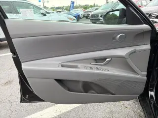 Hyundai ELANTRA Hybrid 2026 Blue 4dr Sedan