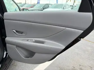 Hyundai ELANTRA Hybrid 2026 Blue 4dr Sedan