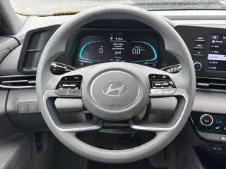 Hyundai ELANTRA Hybrid 2026 Blue 4dr Sedan