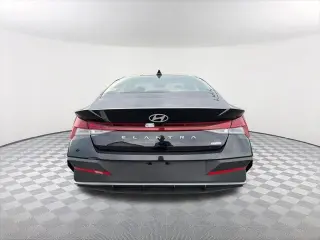 Hyundai ELANTRA Hybrid 2026 Blue 4dr Sedan