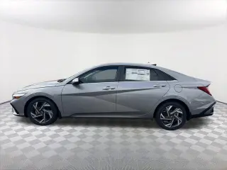 Hyundai ELANTRA 2025 Limited 4dr Sedan