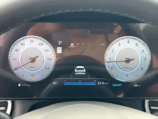 Hyundai ELANTRA 2025 Limited 4dr Sedan